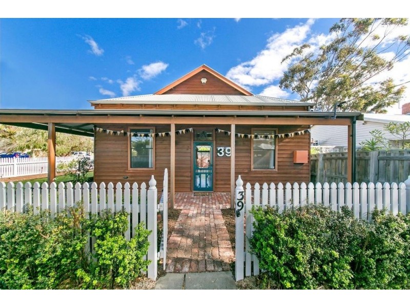 39 Scott Street, South Fremantle WA 6162