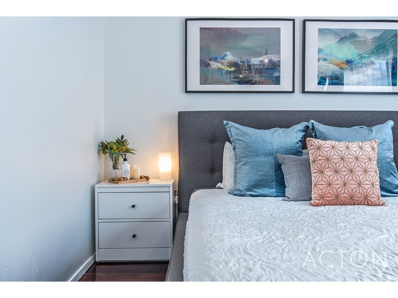 27 Mullings Way, Myaree WA 6154