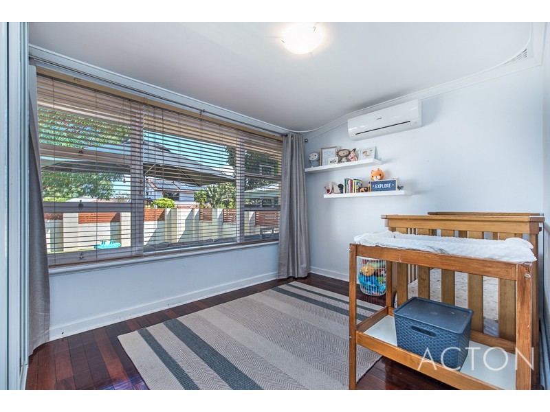 27 Mullings Way, Myaree WA 6154