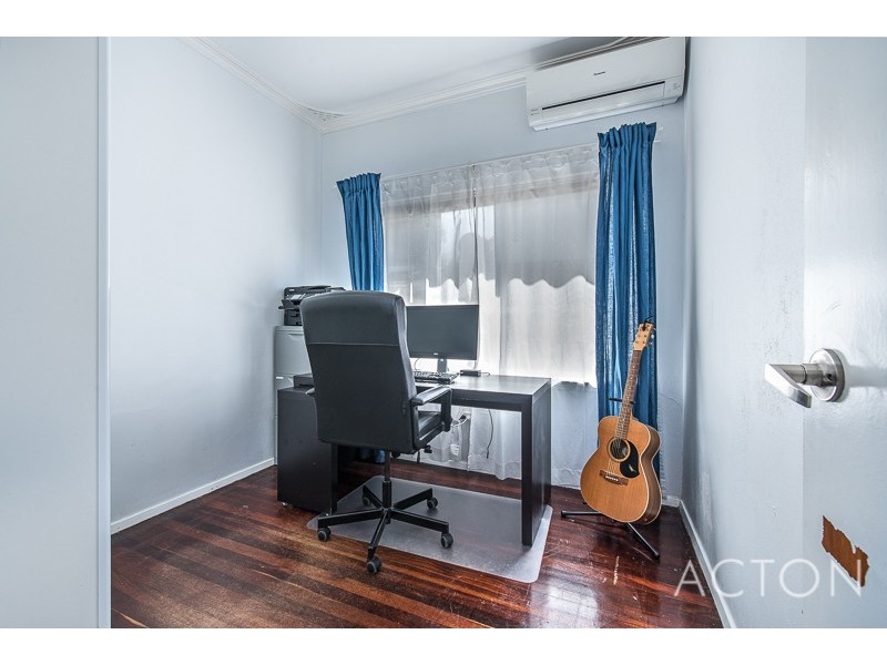 27 Mullings Way, Myaree WA 6154
