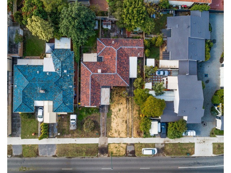 3A Lentona Rd, Attadale WA 6156