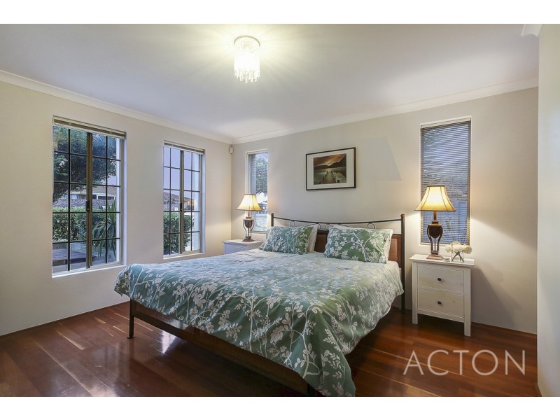 28 Ullapool Road, Mount Pleasant WA 6153