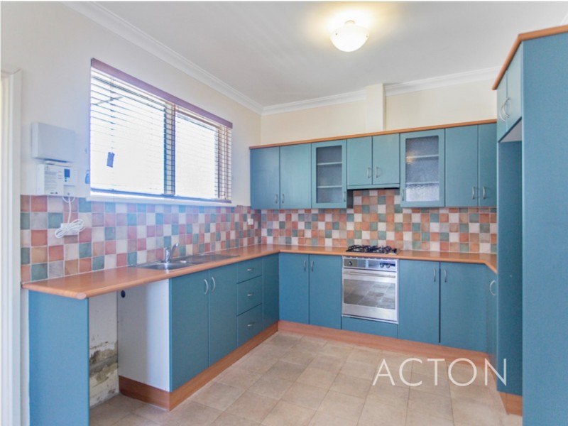 7/25B Ullapool Road, Applecross WA 6153