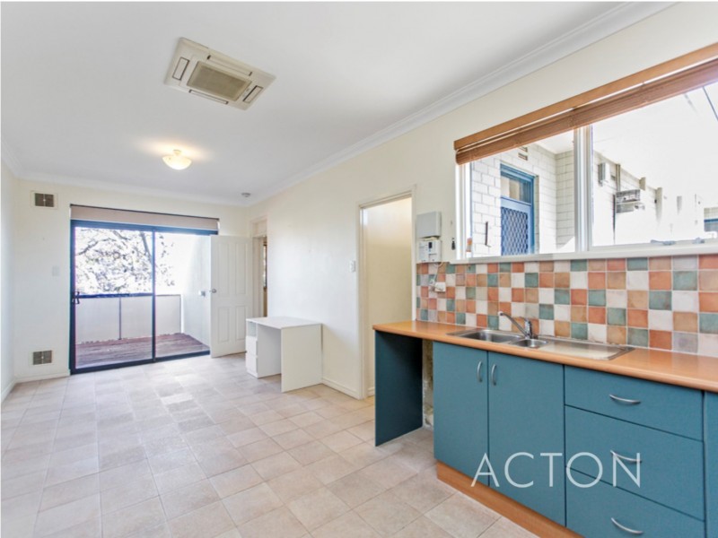 7/25B Ullapool Road, Applecross WA 6153