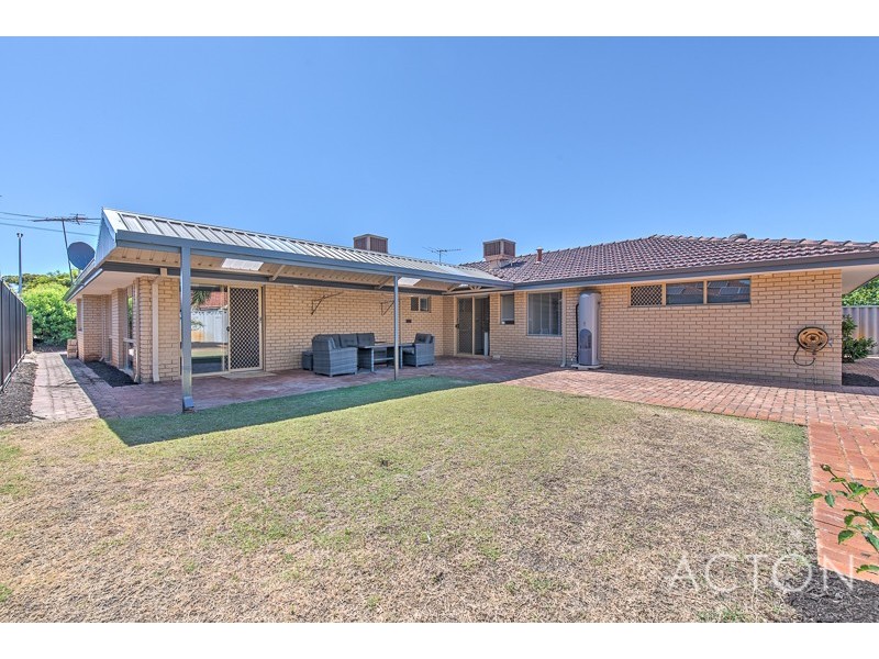 28 Stephenson Gardens, Winthrop WA 6150