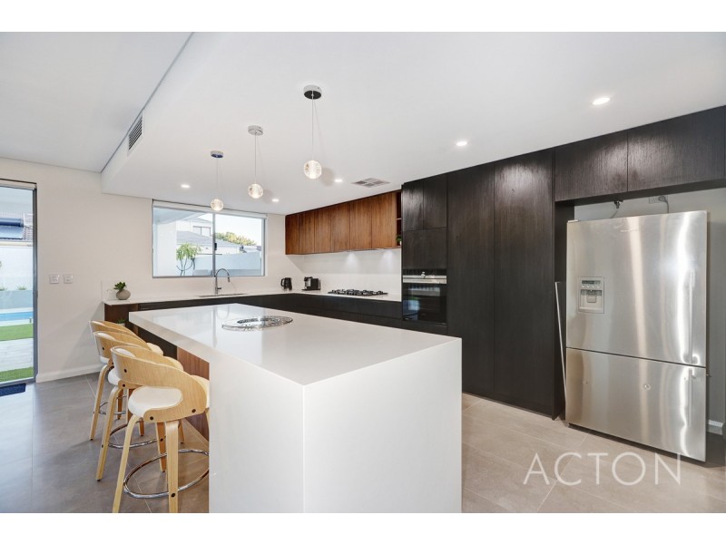 6B Olympic Place, Ardross WA 6153