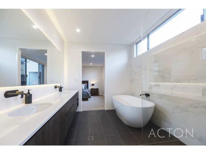6B Olympic Place, Ardross WA 6153
