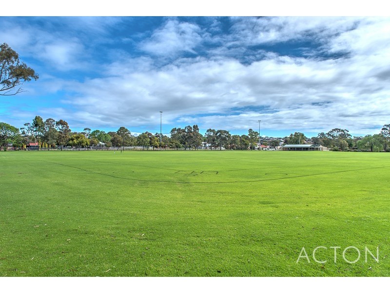 14 Aiken Street, Myaree WA 6154