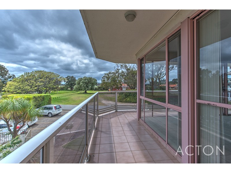 5/584 Canning Highway, Attadale WA 6156