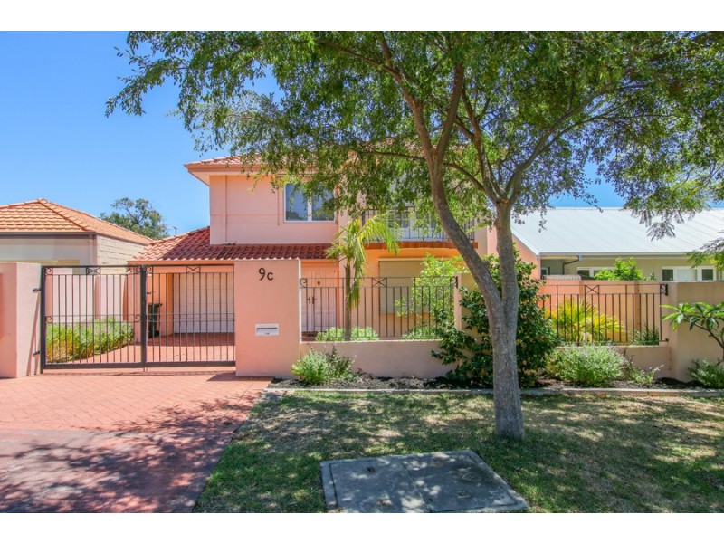 9c Chesson Street, Alfred Cove WA 6154