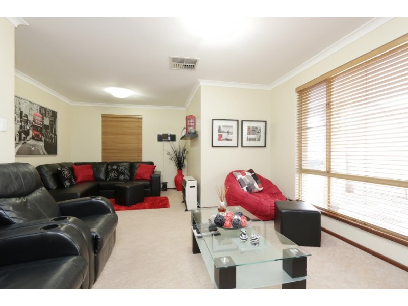 3/1 Cleopatra Street, Palmyra WA 6157