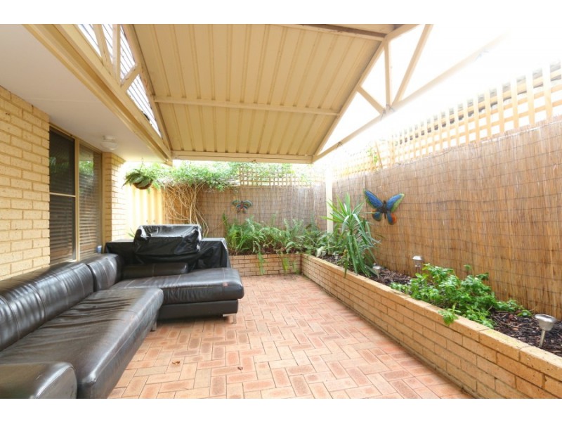 3/1 Cleopatra Street, Palmyra WA 6157