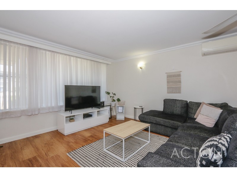 3 Gamba place, Booragoon WA 6154