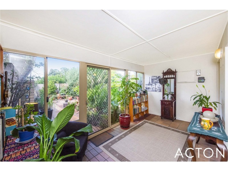 10B Brian Ave, Mount Pleasant WA 6153