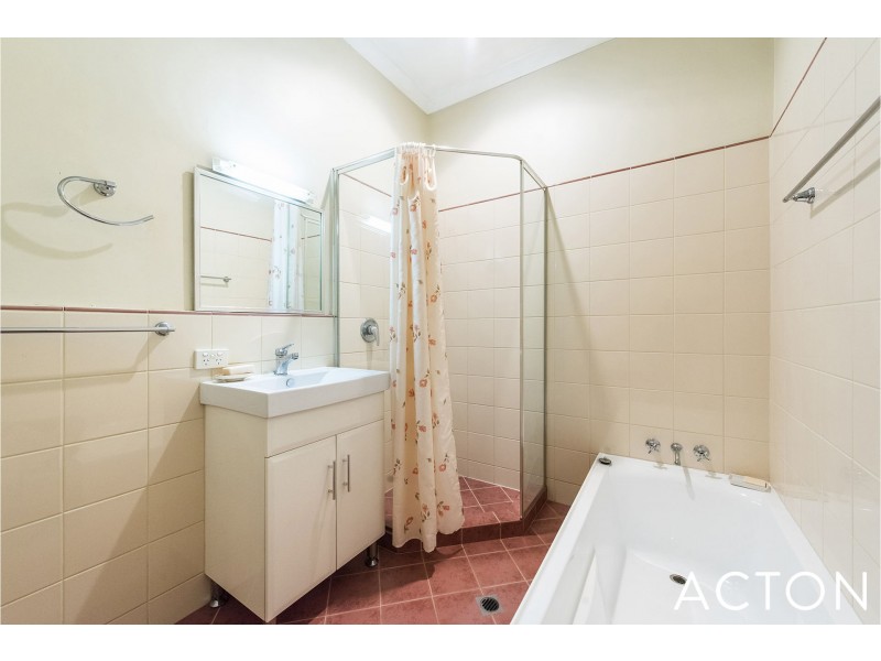 10B Brian Ave, Mount Pleasant WA 6153