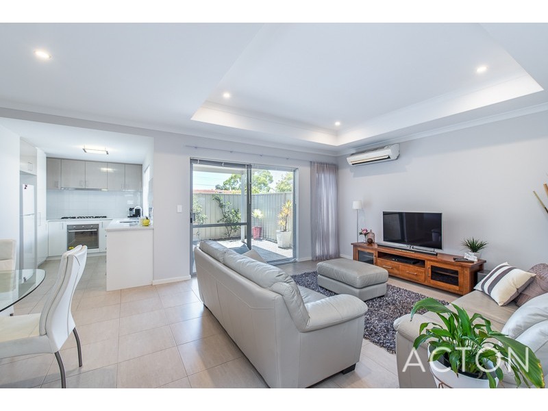 2B Lilacdale road, Innaloo WA 6018