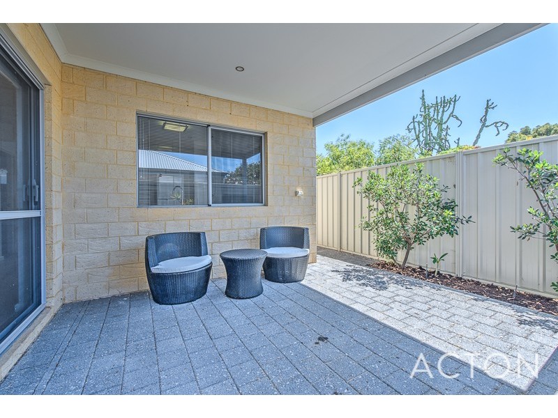 2B Lilacdale road, Innaloo WA 6018