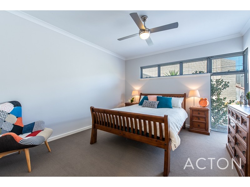 2B Lilacdale road, Innaloo WA 6018