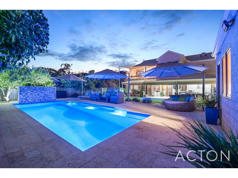 4 Central Ave, Mount Pleasant WA 6153