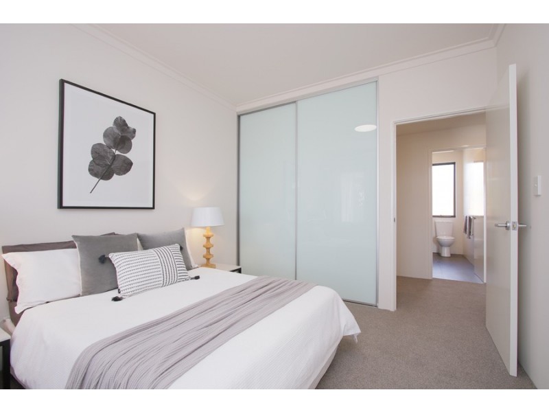 4A Links Road, Ardross WA 6153