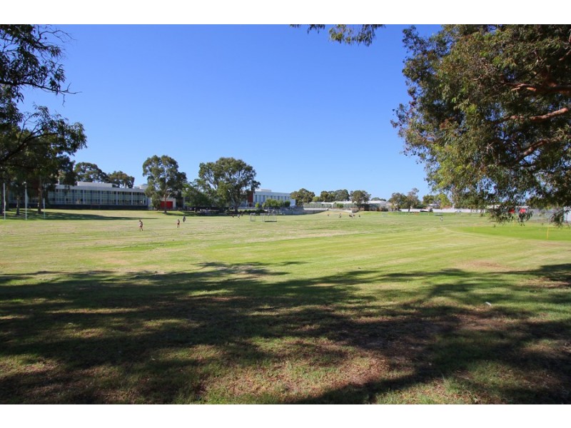 4A Links Road, Ardross WA 6153