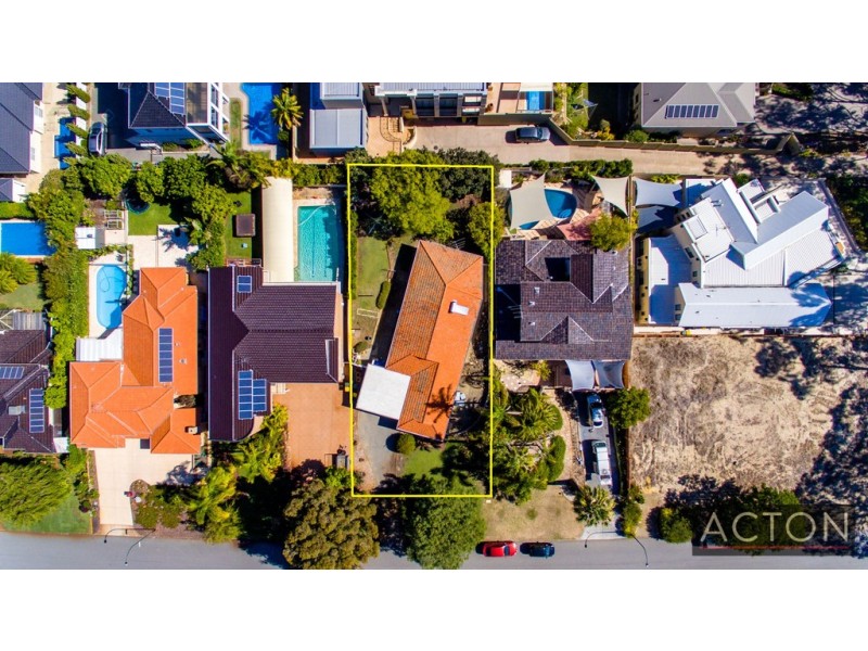 7 Second Avenue, Rossmoyne WA 6148