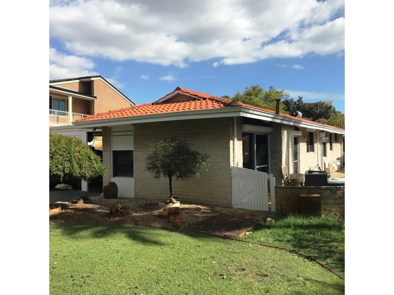 7 Second Avenue, Rossmoyne WA 6148