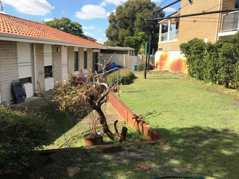 7 Second Avenue, Rossmoyne WA 6148