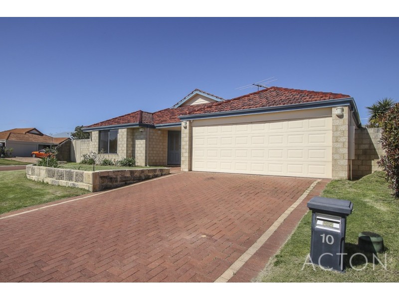 10 Fleet Circle, High Wycombe WA 6057