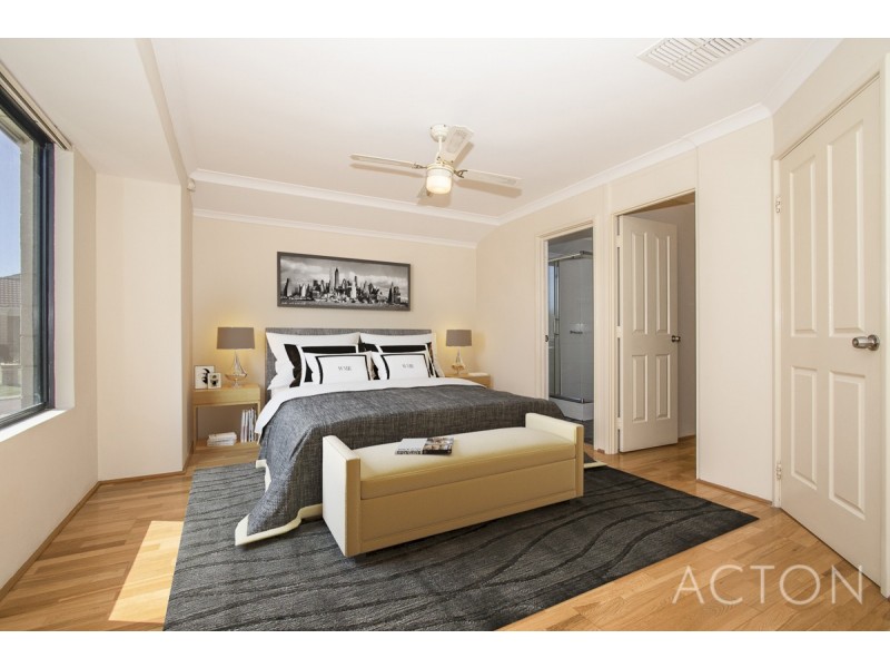 10 Fleet Circle, High Wycombe WA 6057