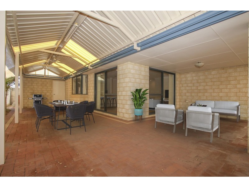 10 Fleet Circle, High Wycombe WA 6057