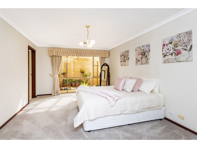 17 Rintoul Loop, Booragoon WA 6154