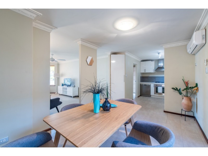 1/102 Mary Street, Como WA 6152