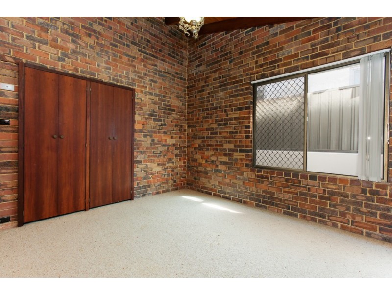 7B Renton Street, Melville WA 6156