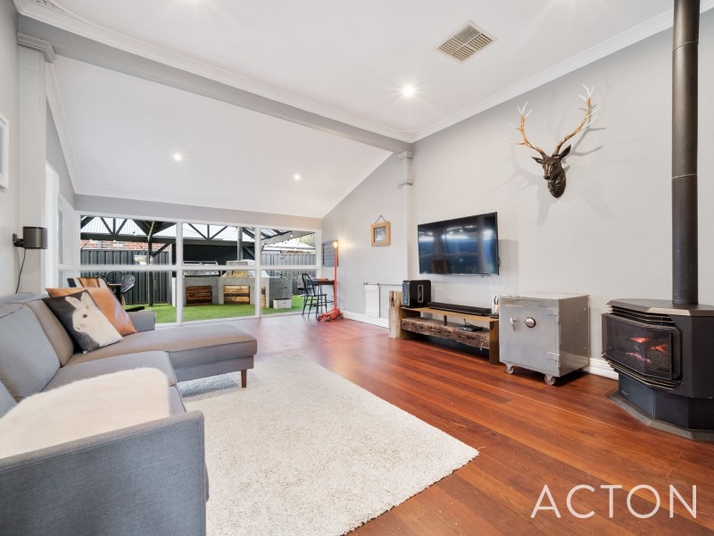 110 Queens Road, South Guildford WA 6055