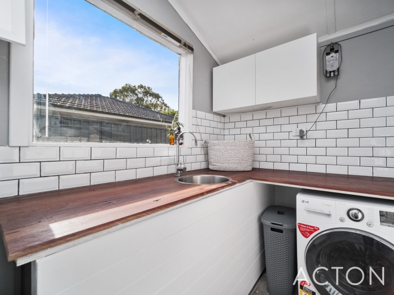 110 Queens Road, South Guildford WA 6055