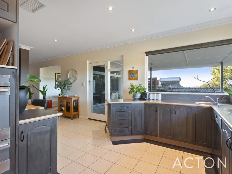 62 Riseley Street, Ardross WA 6153