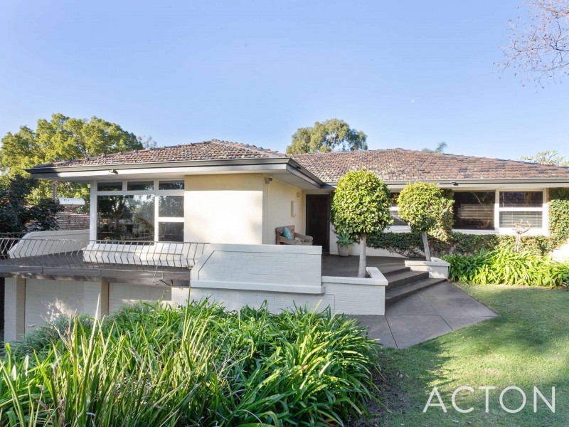 62 Riseley Street, Ardross WA 6153