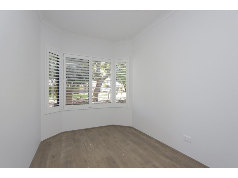 15 Jagoe Loop, Willagee WA 6156