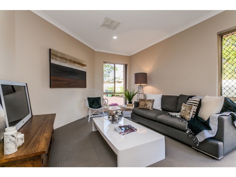 38 Coomoora Rd, Ardross WA 6153