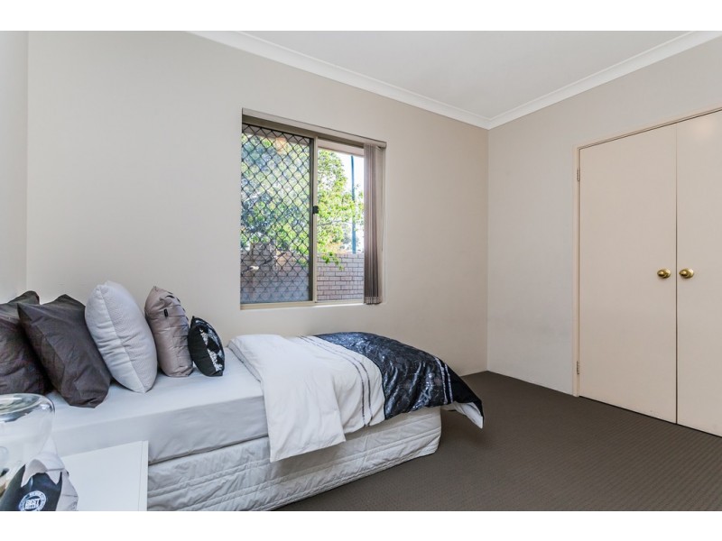 38 Coomoora Rd, Ardross WA 6153