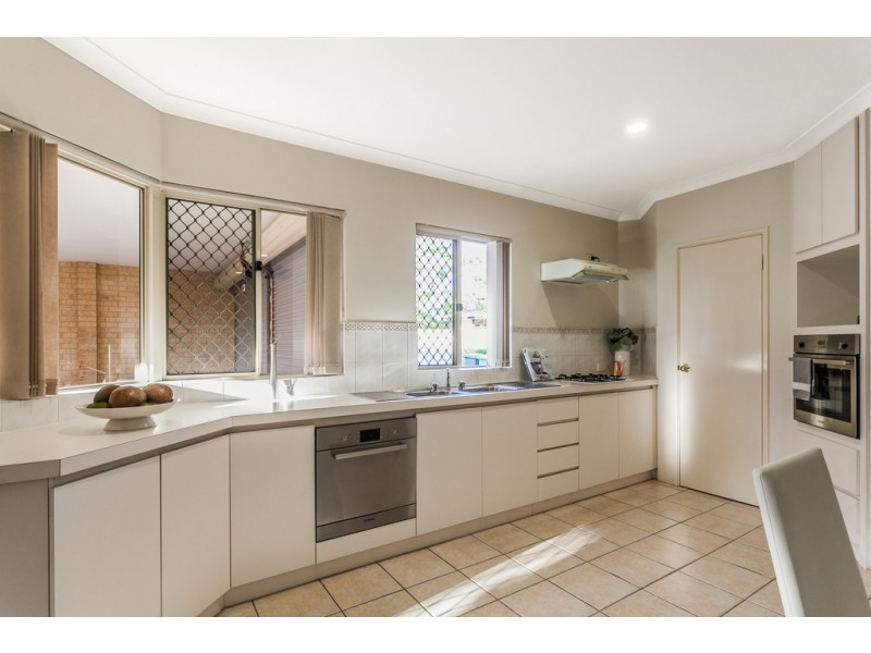 38 Coomoora Rd, Ardross WA 6153