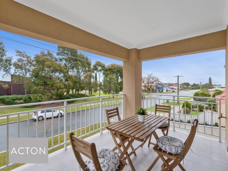 4/12A Prinsep Road, Melville WA 6156