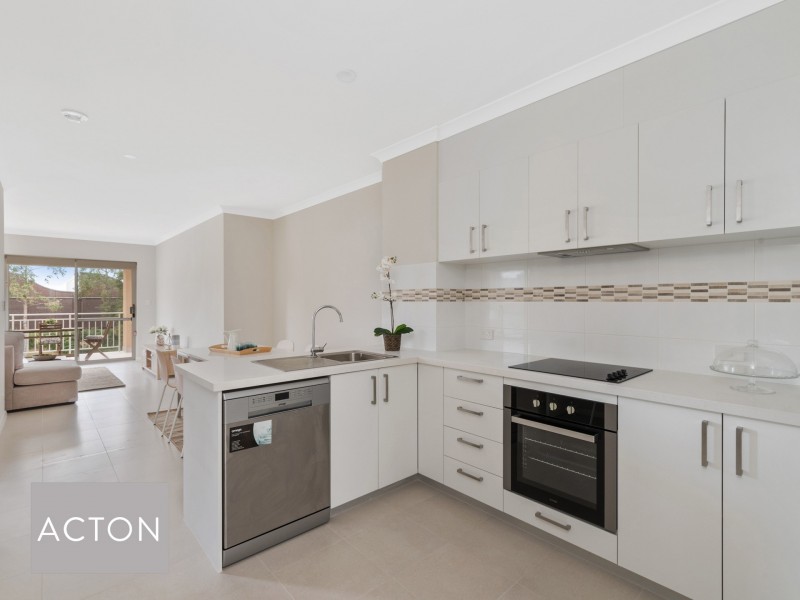 4/12A Prinsep Road, Melville WA 6156