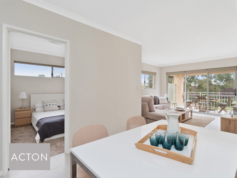 4/12A Prinsep Road, Melville WA 6156