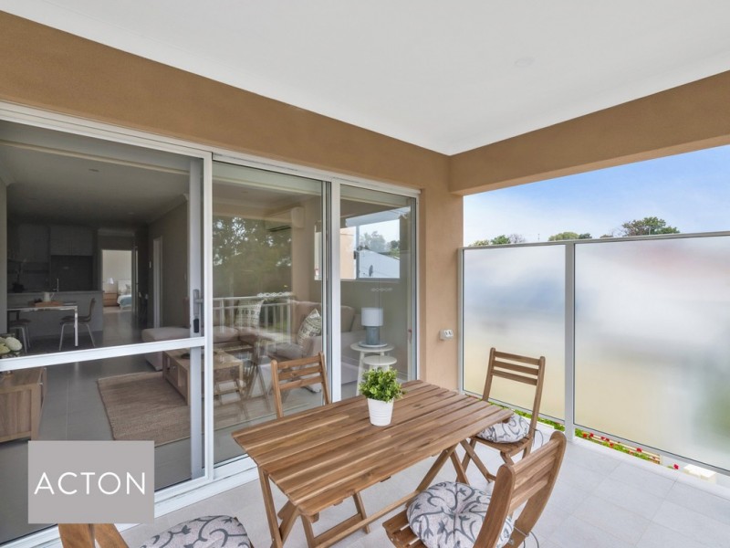 4/12A Prinsep Road, Melville WA 6156