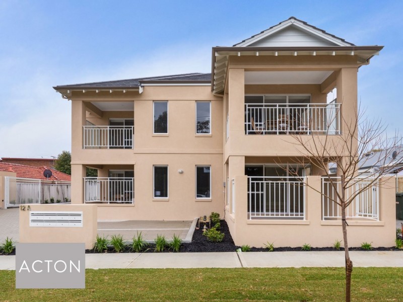 4/12A Prinsep Road, Melville WA 6156
