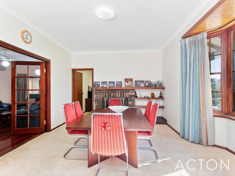 1 Alexander Place, Dalkeith WA 6009