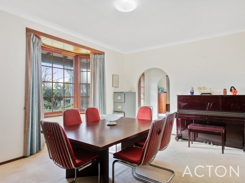 1 Alexander Place, Dalkeith WA 6009