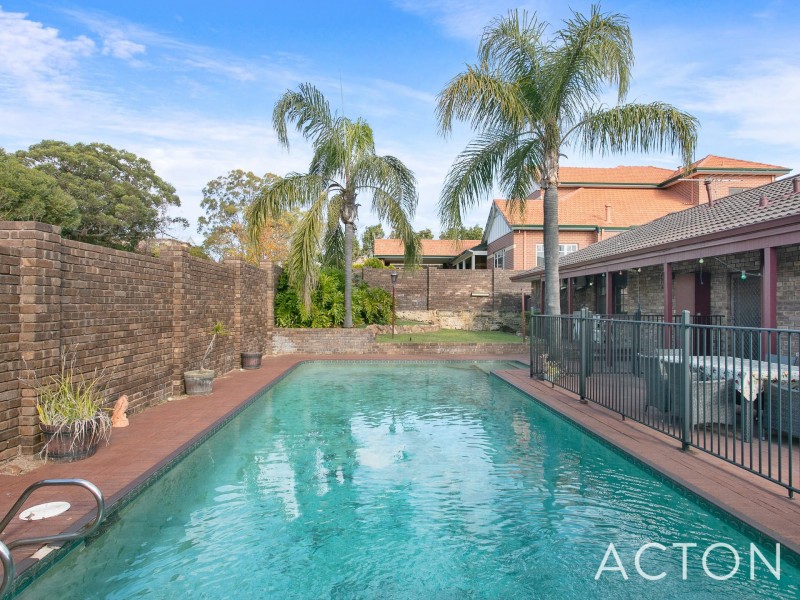 1 Alexander Place, Dalkeith WA 6009